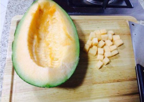 哈密瓜一天吃一斤有事吗,健康生活新选择