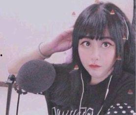 乔碧萝吃瓜频道,揭秘网红背后的真实生活